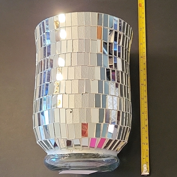 NEW Silver Mosaic Glass Vase/Candleholder, 8" tall, 6" diameter - Picture 5 of 8